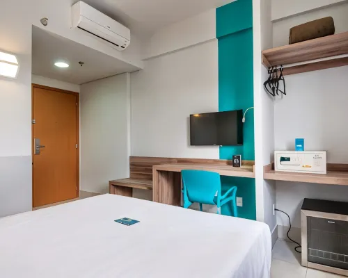 Mega Moda Goiania Hotel Hotels near Civic Square
