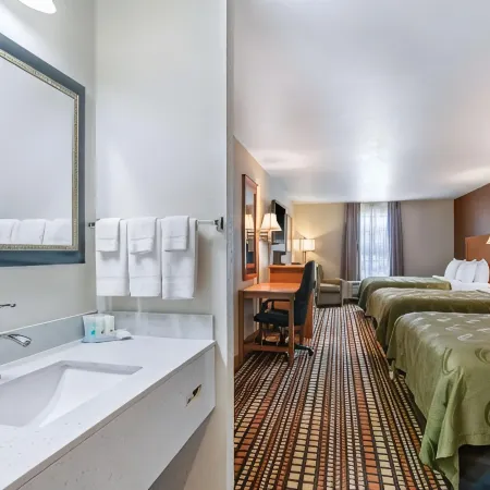 Quality Inn Kearney - Liberty