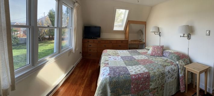 Oceanfront Cape with Dock on Bass Harbor Hotels in Tremont
