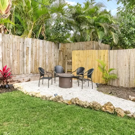 "La Casa Delmar" Heated Pool! Close to Beaches and 5th Ave.