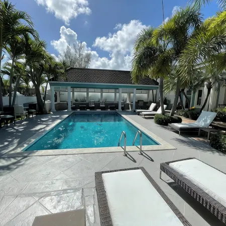 Serenity Villa - 5Br/5BA Luxury Retreat, Private Pool, 3-Minute Walk to Beach