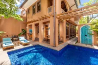 NEW-LISTING-Beautiful Villa Steps From The Beach. - Villa