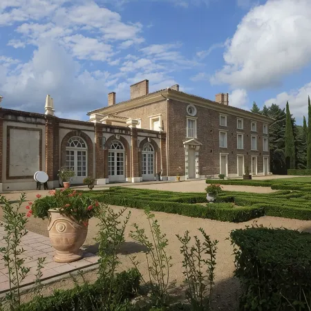 Chateau de Roques
