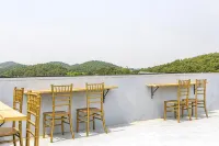 Taean Kkotji Beach House Pension - Homestays