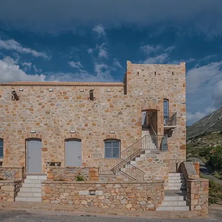 Ippola Boutique Hotel
