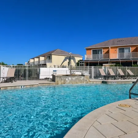 3 Bedroom Private Pool with Spa Near Disey Villa