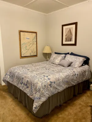 Charming 3rd Floor Walk-up River View - 무료 와이파이