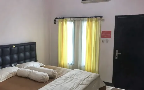 Marthina Residence Syariah Mitra RedDoorz - 2 ดาว