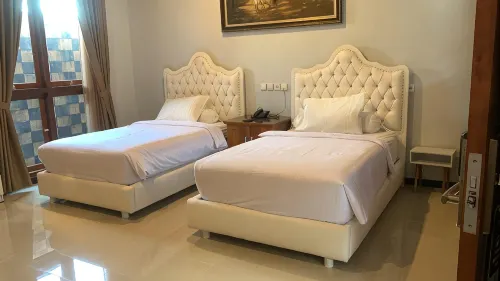 Hotel Butik Cafe & Resto Pesona Osing