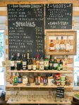 Downtown Forest Hostel & Camping - Quầy bar