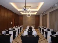 Grand Papua Hotel Sentani Hotels in Sentani