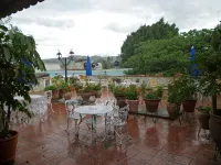 Hotel Casa Arnel - parking