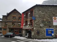 Hotel Comapedrosa Hotels in 