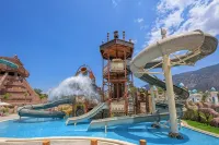 Orka World Hotel & Aquapark - Water Park