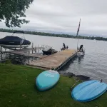Stunning Lakehouse with all the luxuries of home - Homestays