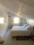 South-facing villa in the heights of GAP with panoramic mountain views