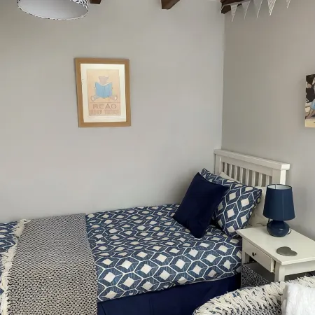 2 bedroom cottage: private parking, by harbour, pubs. Boscastle - North Cornwall