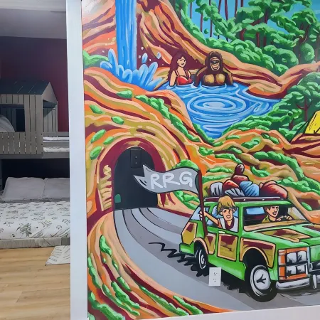 Pool - Fire Pit - RV Parking - Movie Theater - Arcade - Family Friendly