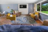 Mayberry Cottage minutes to La Push Beach
