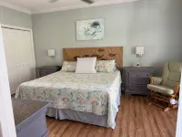 Huge 6 Bedroom-4 Bath Waterfront Gulf/Heated Pool-Dock Pets Allowed W/Fee. - Boutique