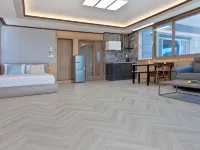 Island Pension on Geojedo Island Hotels near Maengjongjuk Theme Park