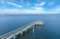 Cozy 1-bedroom apartment in Melbourne on the Indian River. Newly Renovated
