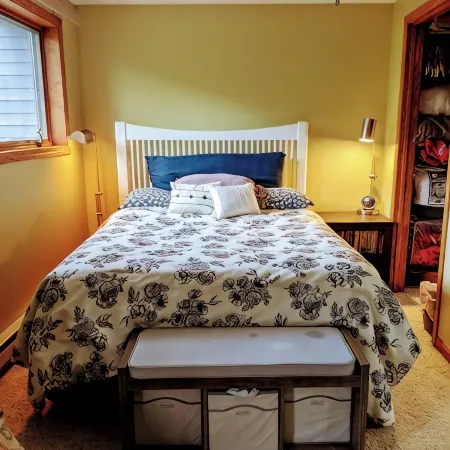 Lake Channel 'Brewhaus' Townhouse: 2 Bedrooms with 6 Levels on Lake Winnebago Hôtels à : Oshkosh