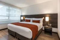 AZ Hotel Hotels near Puente Aranda