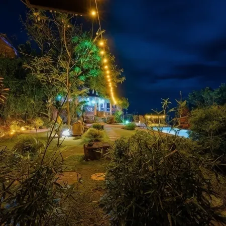 Awesome Place Hotel