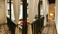 Hotel Rosa de Oro