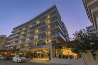 Manousos City Hotel