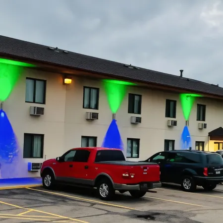 Budget Host Inn