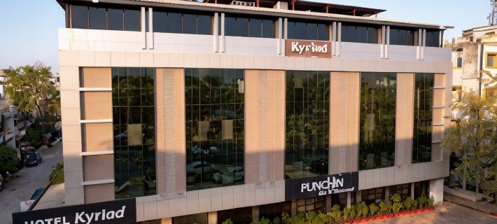 Kyriad Hotel Indore by Othpl Ξενοδοχεία στην πόλη Indore