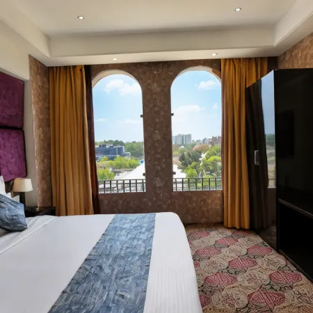 Pride Hotel & Convention Centre Indore
