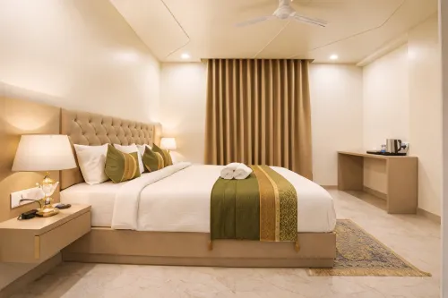 OPO Hotel Dior - Homestays