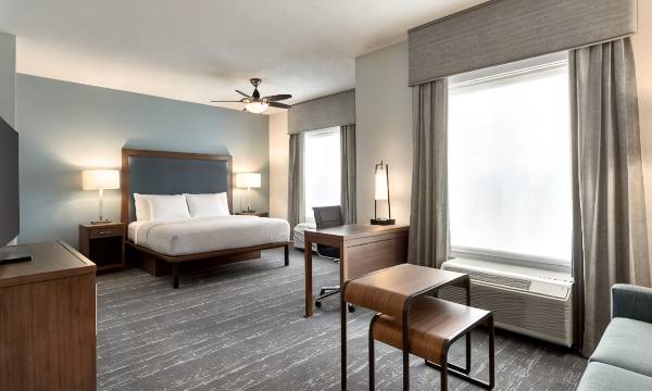 Homewood Suites by Hilton Fort Myers Airport/Fgcu