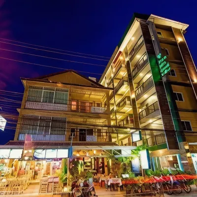 Hua Hin Good View Hotel Các khách sạn gần Sân vận động Muay Thái Boxing Garden