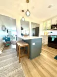 2BD 2BTH - OCEANFRONT & POOL Amazing Bay and Park View - 홈스테이