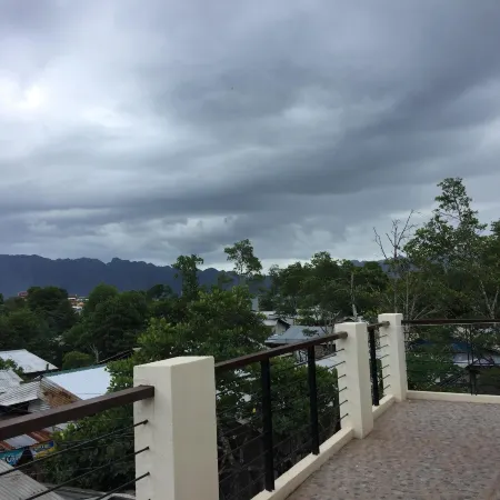 Coron Visitors Hotel