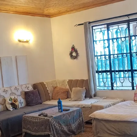 Indovu Backpackers Hostel