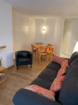 50 metres from the cable car, apartment with balcony, private collective parking, WIFI - Pools