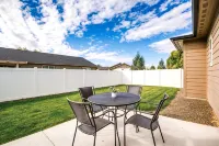 Gorgeous & Secluded Meridian Getaway - Clean, Spacious, Great Central Boise Area - 4-Star