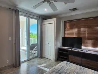 Northwest Paradise - Beauty, Tranquility and Comfort in a 3-Bedroom Condo