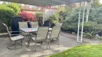 Quiet, private, bungalow w fenced yard. - ジム