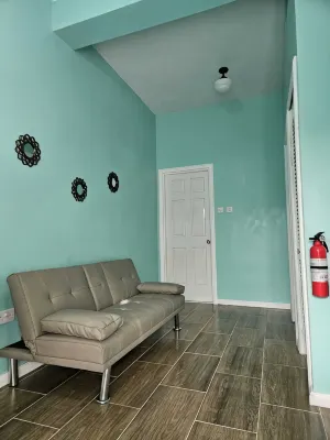 La Bwizan Inn Apts3 - Интернет