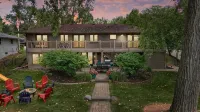 LakeMonona Waterfront + PrivateDock + FencedYard + HotTub + GameRoom + Evcharger