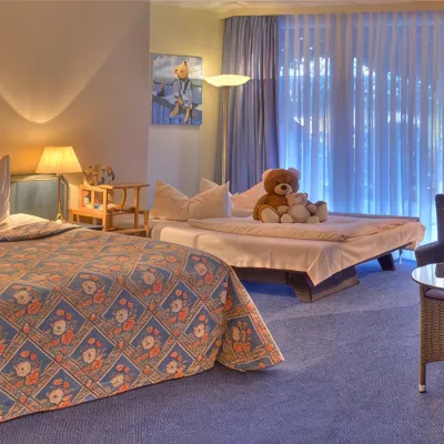 Hotel Kreuzer Hotels near Cranz