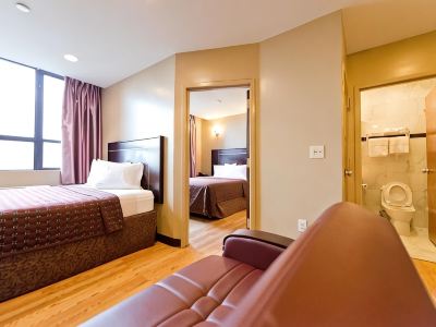 Dynasty Hotel and Suites New York LaGuardia Hotel