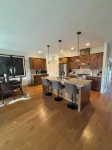 Charming 3-bedroom house with WiFi, AC in peaceful Battle Ground - WiFi