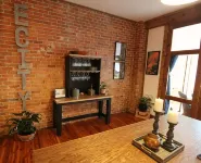 Historic Condo in the Heart of Downtown Elizabeth City - Wifi